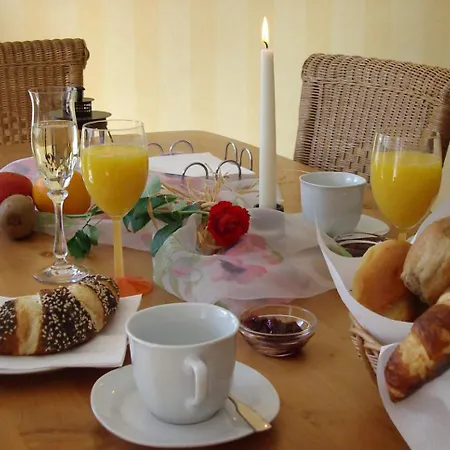 Gaestehaus Alt 3* Mehring (Rhineland-Palatinate)