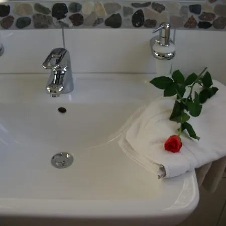 Gaestehaus Alt Oda ve Kahvaltı 3*